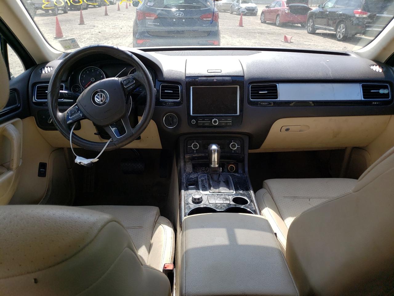 WVGEF9BP1DD006824 2013 Volkswagen Touareg V6