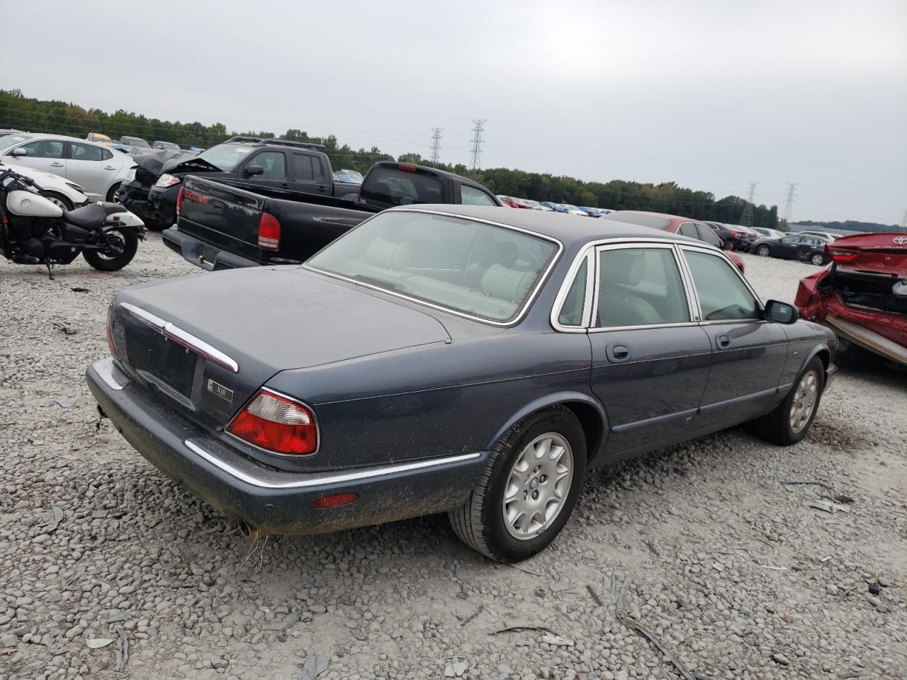 sajda14c81lf32772 SAJDA14C81LF32772 2001 Jaguar Xj8