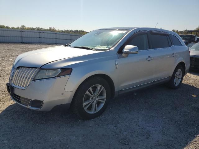 2010 Lincoln MKT 