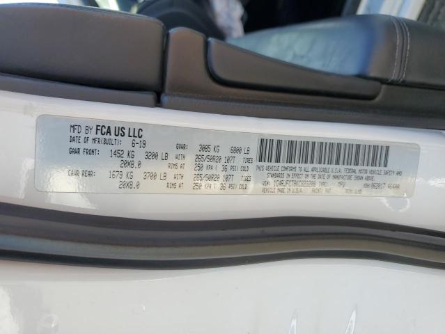 1C4RJFCT8KC823208 Jeep Grand Cherokee Overland