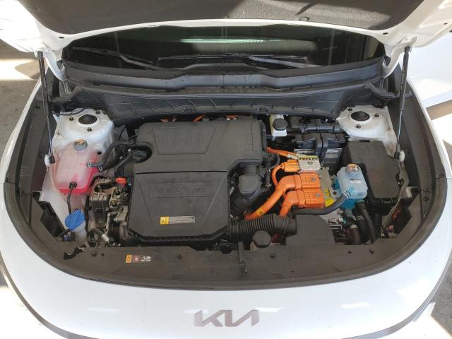 KNDCS3LF3P5065141 KIA NIRO EX