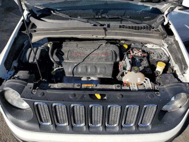 ZACCJABBXJPH83340 Jeep Renegade Latitude