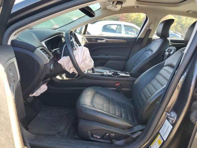 3FA6P0HD2GR100825 Ford FUSION SE