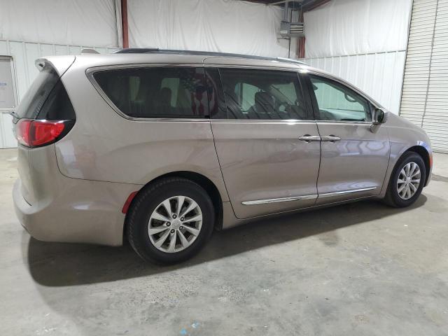 2C4RC1BG5HR837472 2017 CHRYSLER PACIFICA, photo no. 3