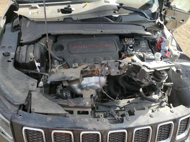 3C4NJDBB4HT660873 Jeep Compass Latitude