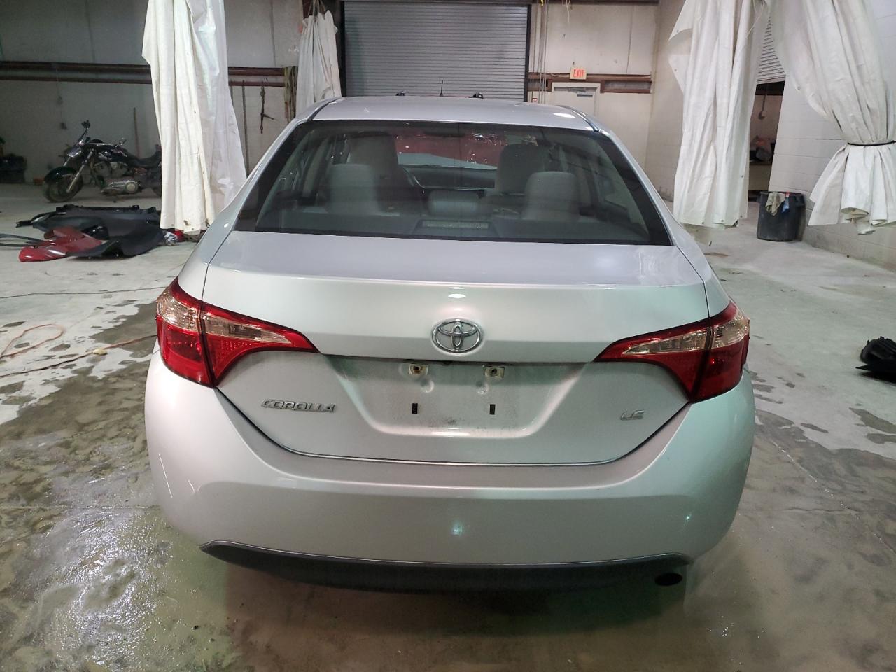 5YFBURHE2JP745423 2018 Toyota Corolla L