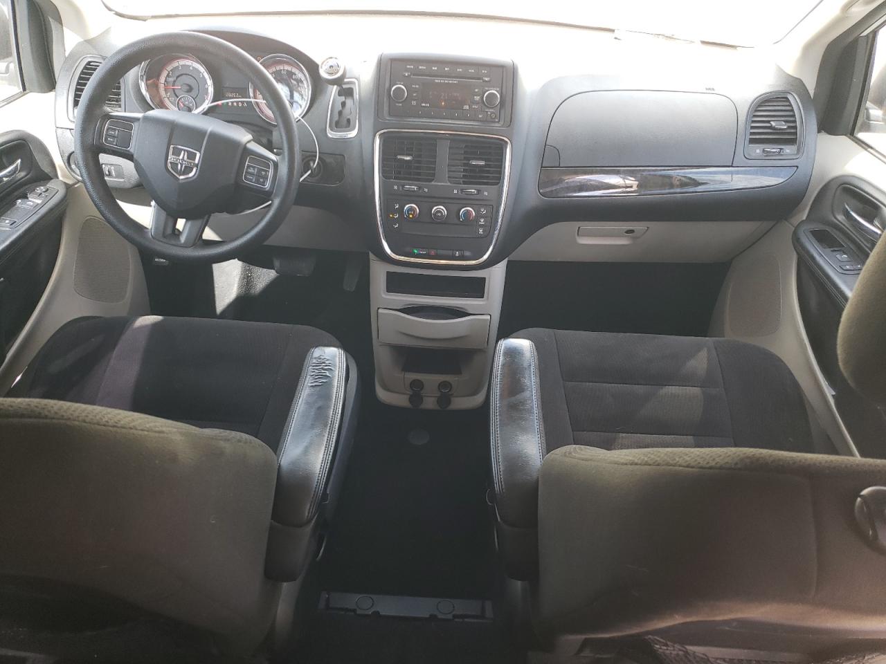 2C4RDGBG4FR687545 2015 Dodge Grand Caravan Se