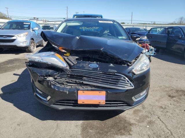 1FADP3N25GL330062 Ford Focus Titanium