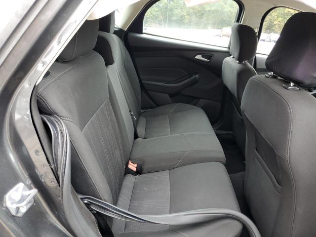 1FADP3K28HL279212 Ford FOCUS SE