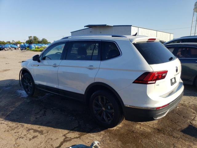 3VVNB7AX8PM093234 Volkswagen Tiguan SE 2