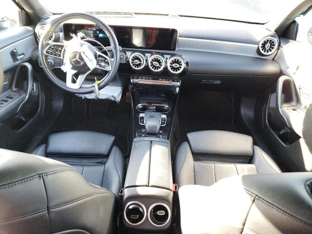 WDD3G4EB5KW002004 Mercedes-Benz A 220