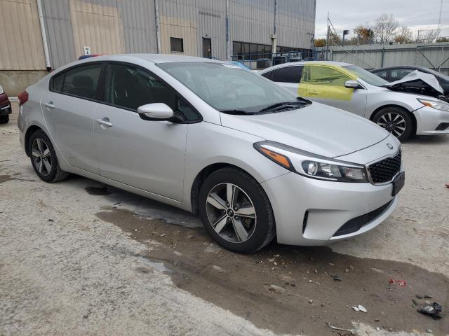 3KPFL4A76JE254115 | 2018 KIA FORTE LX