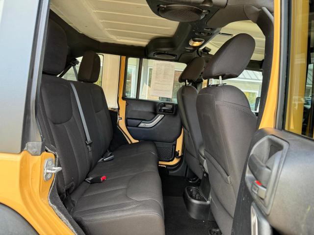1C4BJWDG0EL183339 Jeep Wrangler Unlimited Sport