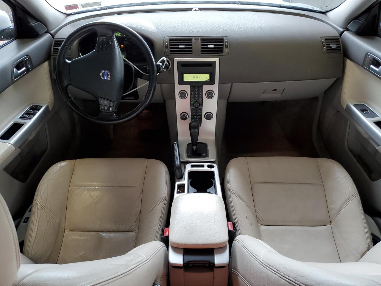 yv1672mw7b2636187 YV1672MW7B2636187 2011 Volvo V50 T5