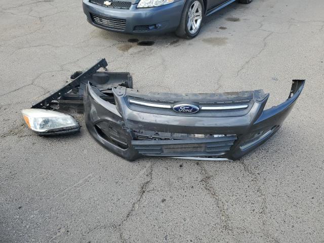 1FMCU0G95FUB14319 Ford ESCAPE SE