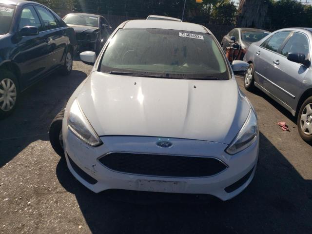 1FADP3FE7JL261066 Ford FOCUS SE