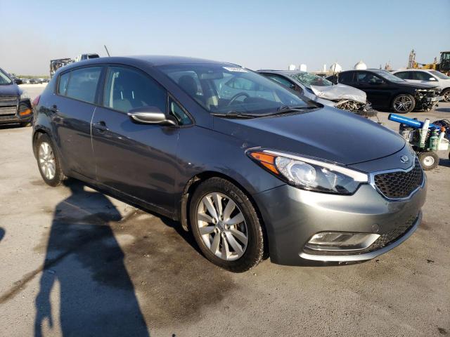 KNAFX5A8XG5493980 KIA FORTE EX