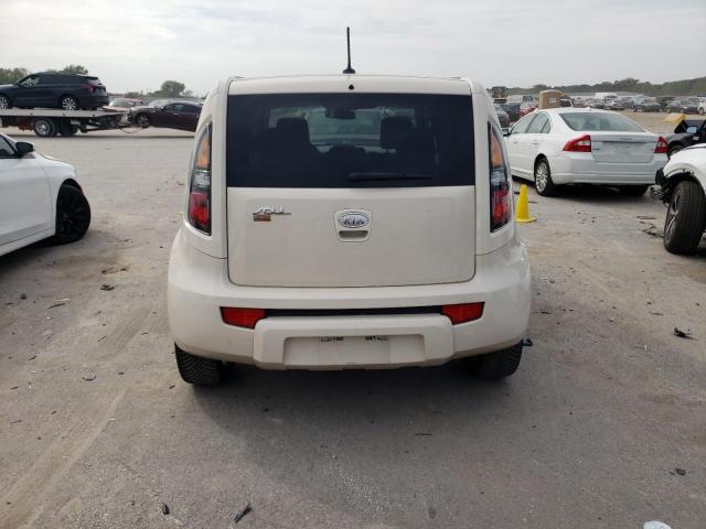 2011 Kia Soul + VIN: KNDJT2A2XB7733934 Lot: 70679393