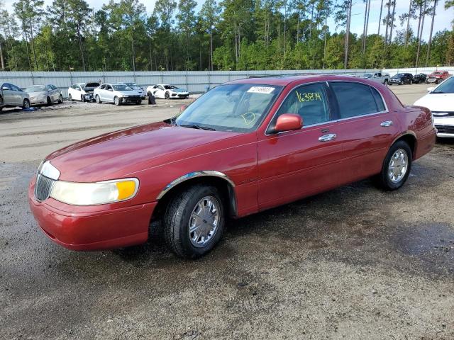 2000 Lincoln Town Car Signature