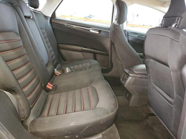 1FA6P0HD1E5387185 Ford FUSION SE
