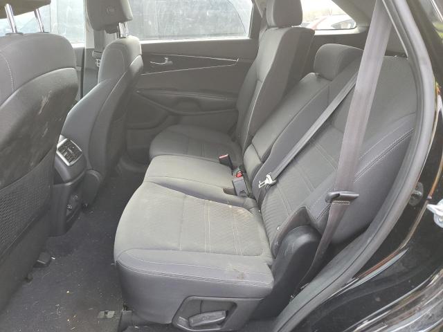 2017 KIA SORENTO LX - 5XYPG4A59HG292135