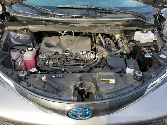 5TDYRKEC3NS086903 Toyota SIENNA XLE