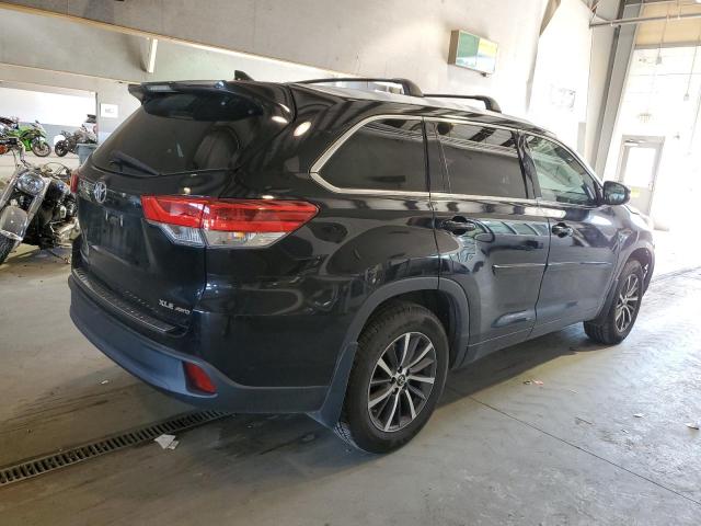 5TDJZRFH1JS827435 Toyota Highlander Se