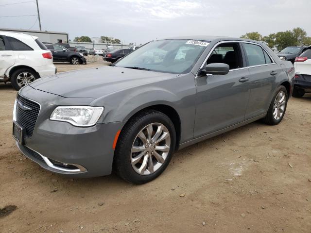 2018 Chrysler 300 Touring