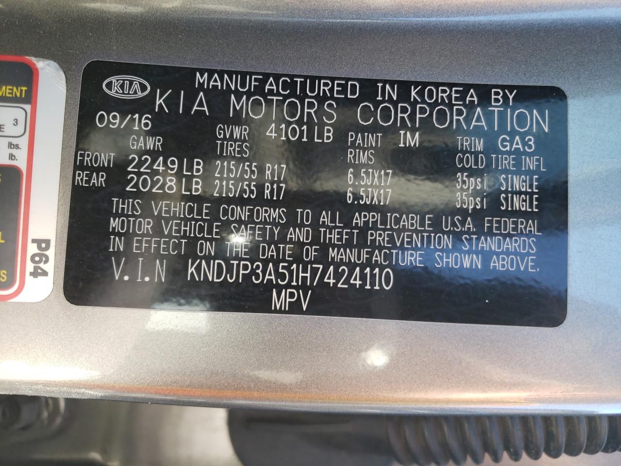 KNDJP3A51H7424110 2017 Kia Soul +