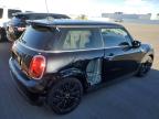 MINI COOPER SE снимка