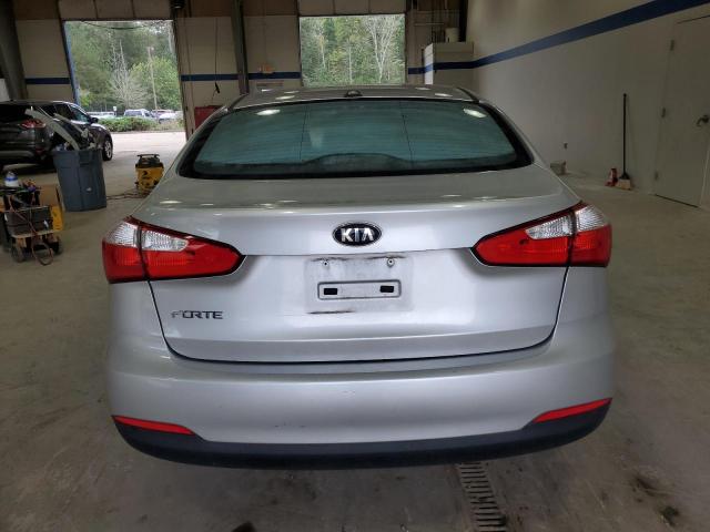 VIN KNAFX4A66F5350967 2015 KIA Forte, LX no.6