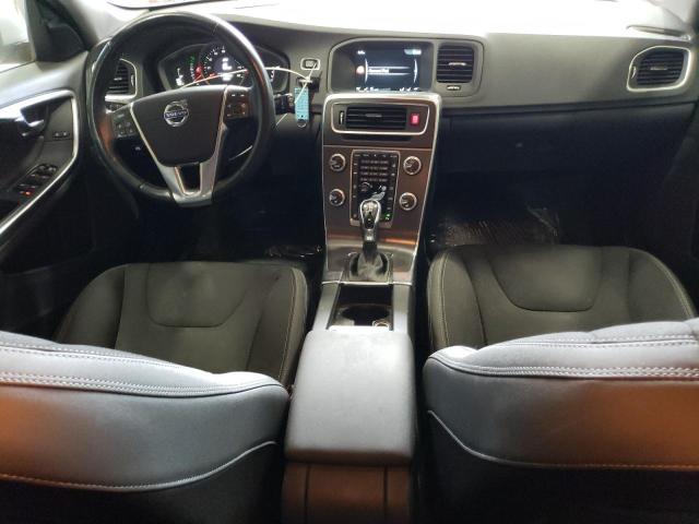 2015 VOLVO V60 YV140MEJ3F1246824