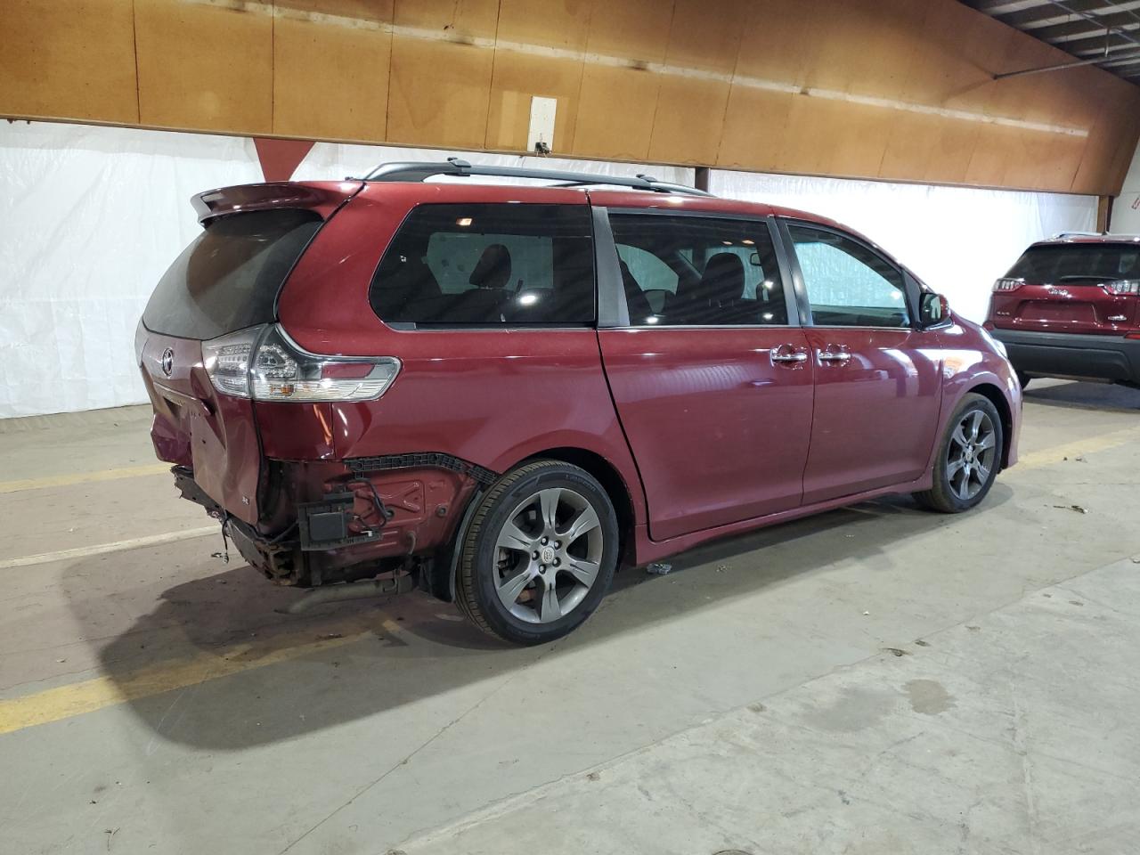 Lot #2988930590 2015 TOYOTA SIENNA SPO