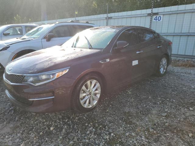 VIN 5XXGU4L3XJG204384 2018 KIA Optima, EX no.1