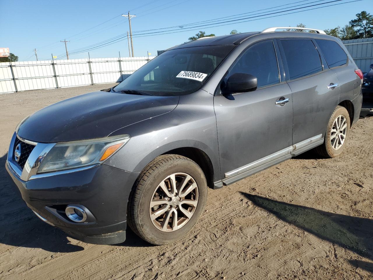 Lot #2902400206 2013 NISSAN PATHFINDER