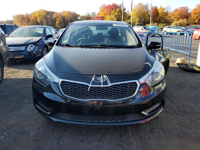 VIN KNAFX4A61G5553914 2016 KIA Forte, LX no.5