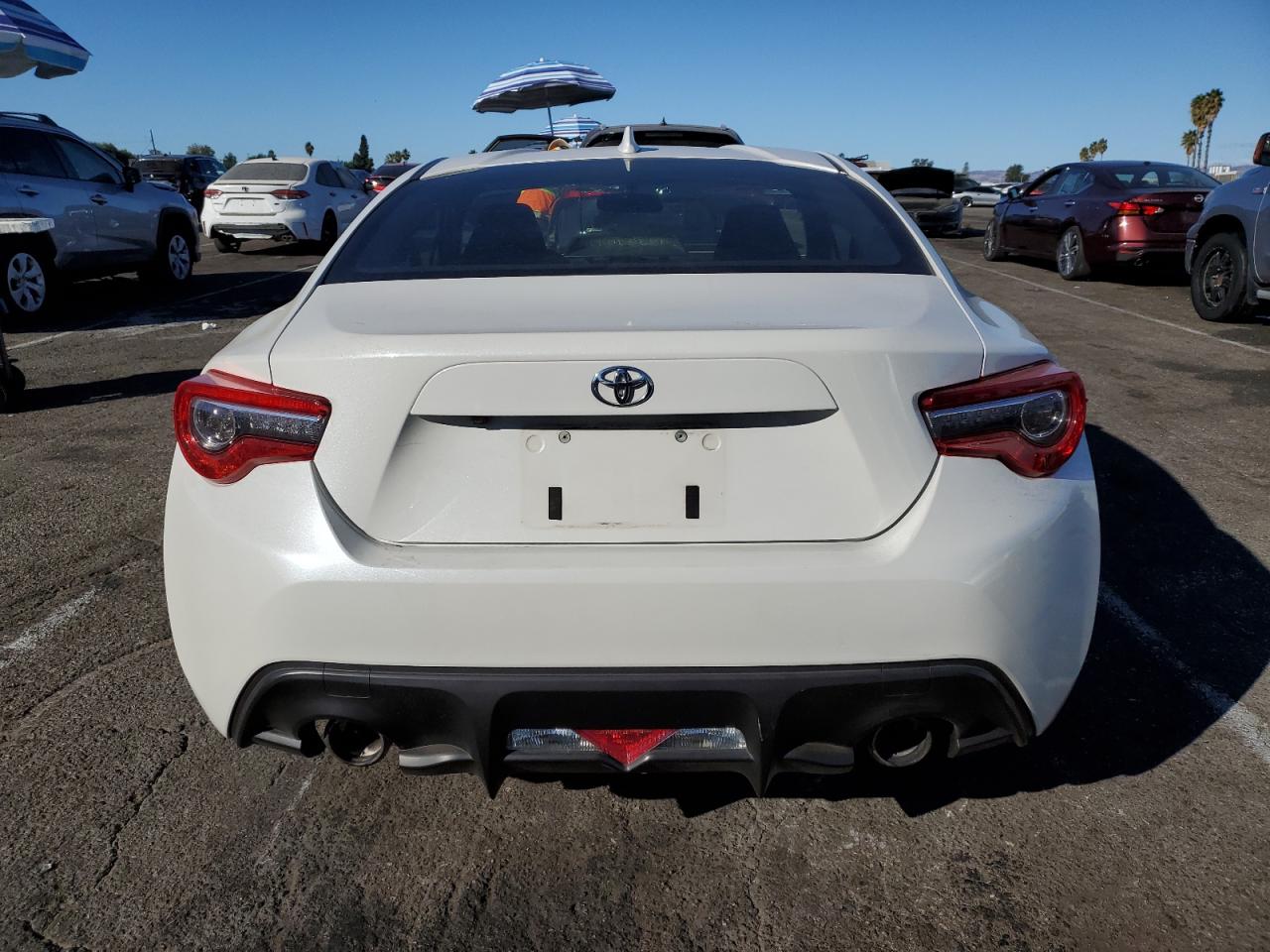 Lot #2986928769 2017 TOYOTA 86 BASE