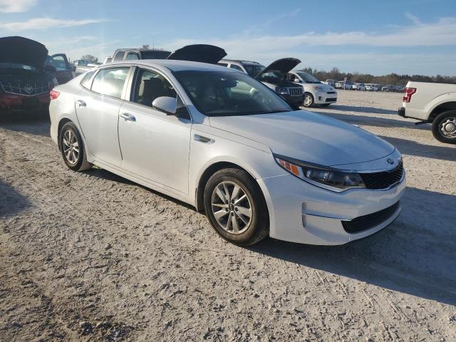 VIN 5XXGT4L31GG069047 2016 KIA Optima, LX no.4