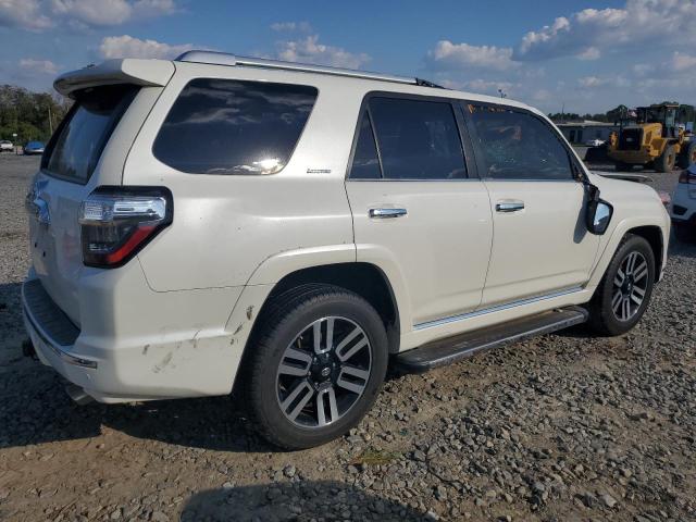 2019 TOYOTA 4RUNNER SR - JTEZU5JR4K5196130