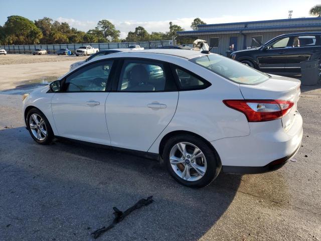 VIN 1FADP3F21EL213817 2014 Ford Focus, SE no.2