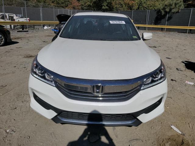 VIN 1HGCR2F51GA027828 2016 HONDA ACCORD no.5