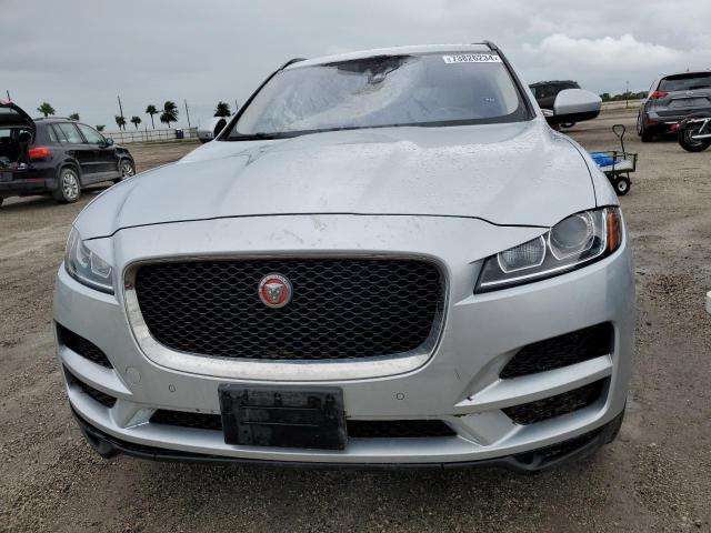 VIN SADCJ2FXXKA364146 2019 Jaguar F-Pace, Premium no.5