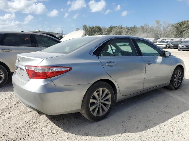 VIN 4T1BF1FK4FU943091 2015 Toyota Camry, LE no.3