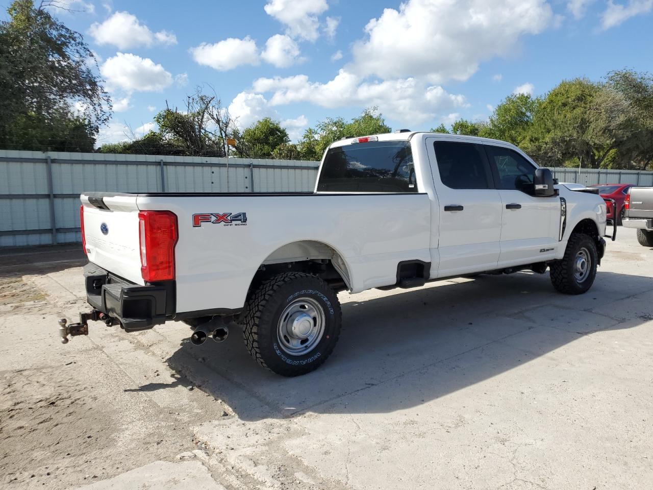 Lot #3033515104 2024 FORD F350 SUPER