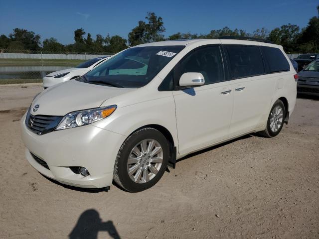 VIN 5TDYK3DC5DS389496 2013 Toyota Sienna, Xle no.1