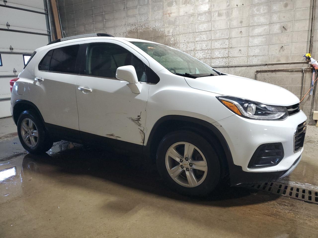 Lot #2902679181 2017 CHEVROLET TRAX 1LT