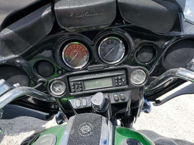 2011 HARLEY-DAVIDSON FLHXSE2 1HD1PZ812BB957883
