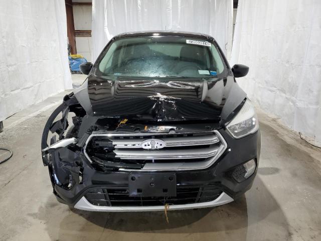 VIN 1FMCU9GD8HUB13533 2017 Ford Escape, SE no.5