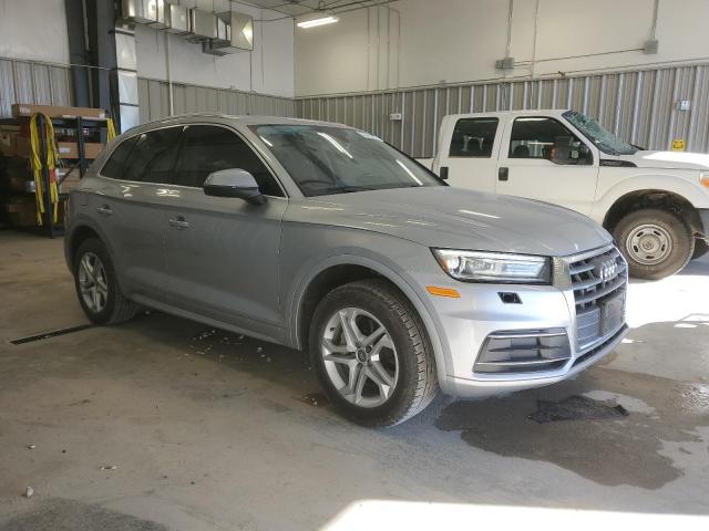 VIN WA1ANAFYXK2096701 2019 AUDI Q5 no.4