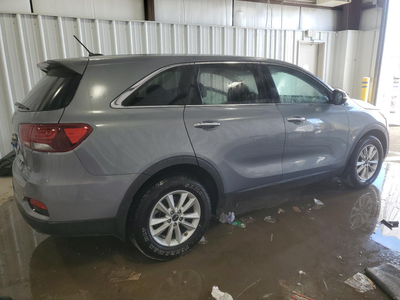 Lot #2986854001 2020 KIA SORENTO L